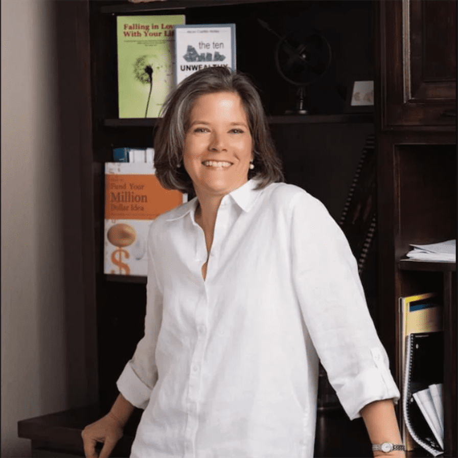 Alicia, CEO - WEALTHING, INC.